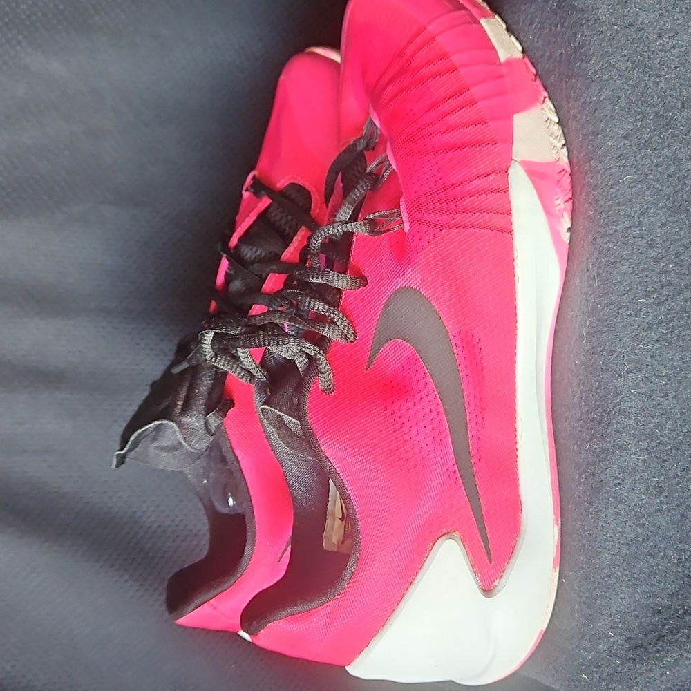 2015 Nike HyperChase “Think Pink” Kay Yow BCA Vivid Pink 705363-602 Men’s Sz 12 - Picture 2 of 6